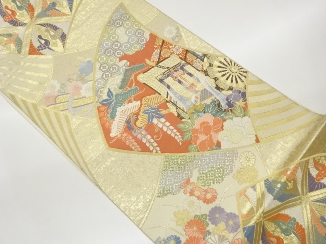 九百錦扇に御所車・草花・向かい鶴菱模様織出し袋帯